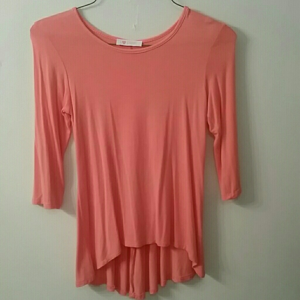5 for $20! Girls Coral color top sz S so soft